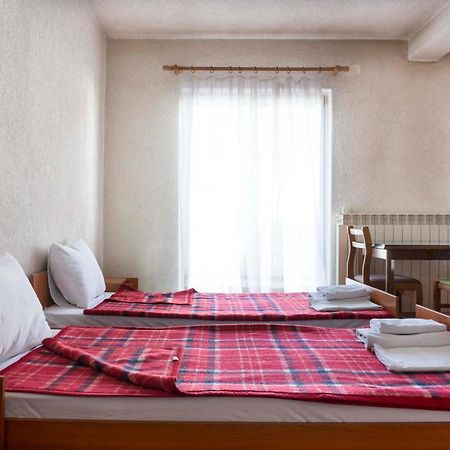 Hotel Montenegro Struga Luaran gambar