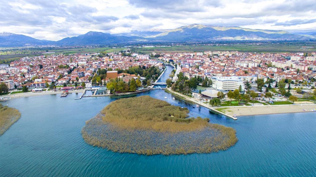 Hotel Montenegro Struga Luaran gambar