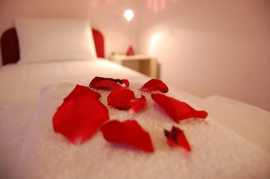 Hotel Montenegro Struga Luaran gambar