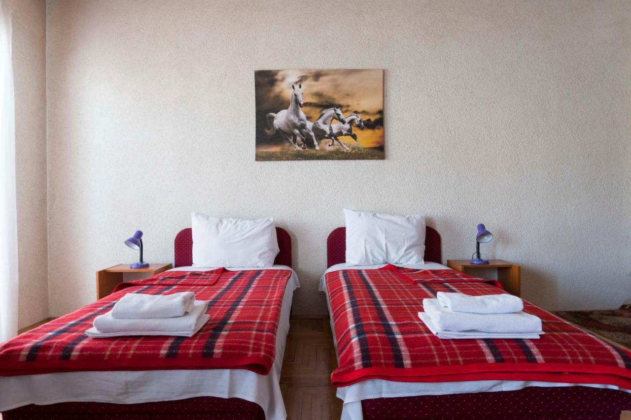 Hotel Montenegro Struga Luaran gambar