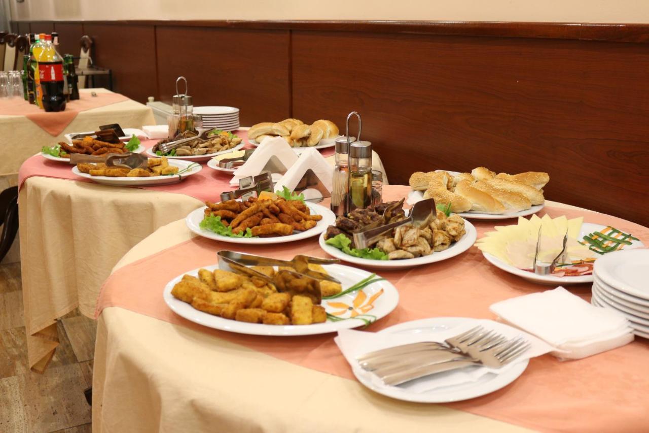Hotel Montenegro Struga Luaran gambar